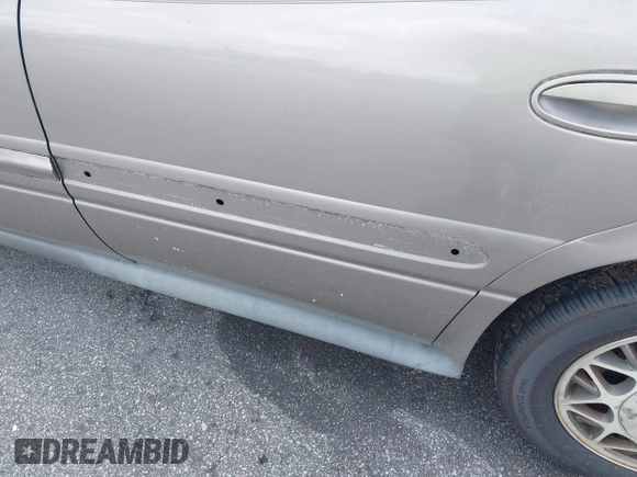 2001 Buick LeSabre Limited с VIN 1G4HR54K91U103599, выставлен на аукционе IAAI как лот 42395236 с пробегом 176 145 миль миль и . История ставок и продаж доступна на DreamBid. Изображение 6.