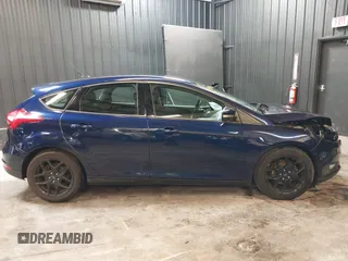2016 Ford Focus SE with VIN 1FADP3K27GL357008, listed as a IAAI auction lot 41946301 with 101,429 mi miles and . Bid and sale history available at carsss.com. Image 13.