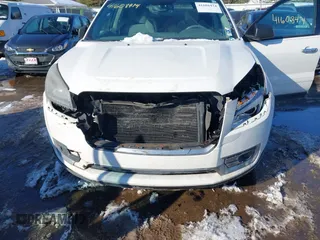 2013 GMC Acadia SLE with VIN 1GKKRPKD1DJ155054, listed as a IAAI auction lot 41608474 with 180,648 mi miles and . Bid and sale history available at DreamBid. Image 6.