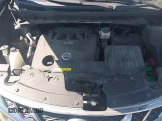2013 Nissan Murano LE z VIN JN8AZ1MW6DW307341, wystawiony jako IAAI lot #42201960 z przebiegiem 113 133 mil mil oraz . Historia ofert i sprzedaży dostępna na DreamBid. Obrazek 10.