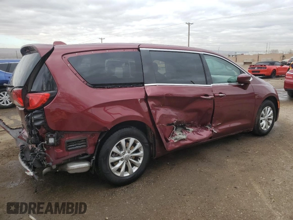 2018 Chrysler Pacifica Touring Plus with VIN 2C4RC1FG9JR108987, listed as a Copart auction lot 43200715 with 88,622 mi miles and Salvage title. Bid and sale history available at DreamBid. Image 3.