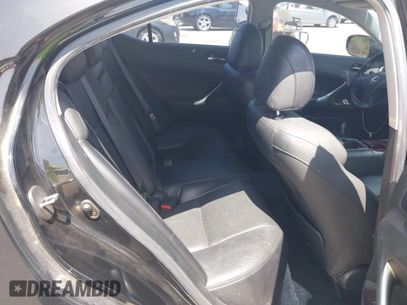 2006 Lexus IS 250 z VIN JTHBK262065018208, wystawiony jako IAAI lot #42450518 z przebiegiem 137 352 mil mil oraz . Historia ofert i sprzedaży dostępna na DreamBid. Obrazek 8.