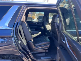2021 Cadillac Escalade Luxury with VIN 1GYS3AKL4MR417758, listed as a Copart auction lot 43339335 with 129,856 mi miles and Clean Title. Bid and sale history available at carsss.com. Image 6.
