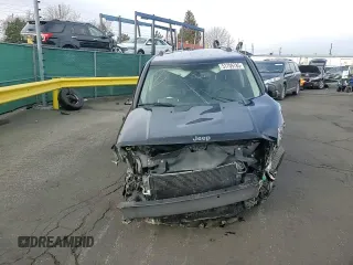 2017 Jeep Patriot Sport SE z VIN 1C4NJRBB3HD107313, wystawiony jako Copart lot #51709785 z przebiegiem 115 268 mil mil oraz Szkoda całkowita • Salvage title. Historia ofert i sprzedaży dostępna na DreamBid. Obrazek 10.
