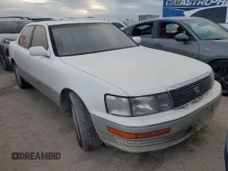 1993 Lexus LS z VIN JT8UF11E4P0182942, wystawiony jako Copart lot #74141754 z przebiegiem Nie podano mil oraz Szkody całkowita. Historia ofert i sprzedaży dostępna na DreamBid. Obrazek 4.