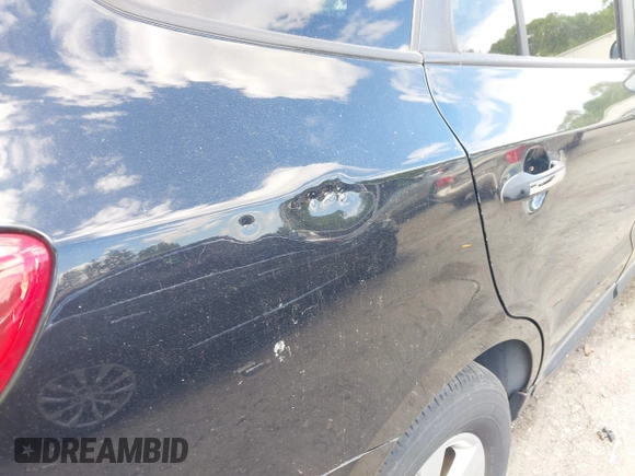 2007 Hyundai Santa Fe SE with VIN 5NMSH73E67H034763, listed as a IAAI auction lot 42304506 with 225,562 mi miles and . Bid and sale history available at DreamBid. Image 6.