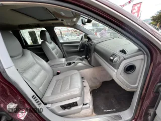 2004 Porsche Cayenne S with VIN WP1AB29P74LA66638, listed as a Copart auction lot 53753185 with 133,875 mi miles and Clean Title. Bid and sale history available at carsss.com. Image 5.