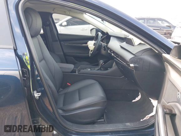 2025 Mazda 3 S Preferred with VIN 3MZBPACM3SM452112, listed as a IAAI auction lot 41902982 with 2,123 mi miles and . Bid and sale history available at DreamBid. Image 5.