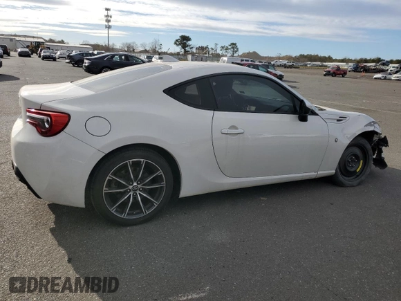 2017 Toyota 86 with VIN JF1ZNAA16H8701604, listed as a Copart auction lot 41589395 with 39,248 mi miles and Salvage Title. Bid and sale history available at carsss.com. Image 3.