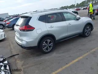 2019 Nissan Rogue SL with VIN 5N1AT2MT9KC792304, listed as a IAAI auction lot 41684807 with 27,513 mi miles. Bid and sale history available at carsss.com. Image 4.