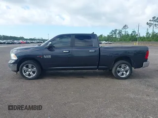2015 Ram 1500 Big Horn z VIN 1C6RR7TM8FS711048, wystawiony jako IAAI lot #41760186 z przebiegiem Nie podano mil oraz . Historia ofert i sprzedaży dostępna na DreamBid. Obrazek 14.