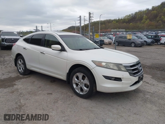 2010 Honda Crosstour EX-L z VIN 5J6TF2H58AL015959, wystawiony jako IAAI lot #42020276 z przebiegiem 114 100 mil mil oraz . Historia ofert i sprzedaży dostępna na DreamBid. Obrazek 1.