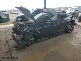 2020 Genesis G70 3.3T with VIN KMTG34LE6LU050968, listed as a Copart auction lot 66032294 with 61,179 mi miles and Salvage Title. Bid and sale history available at carsss.com. Image 1.