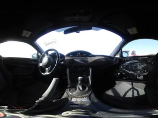 2017 Toyota 86 z VIN JF1ZNAA16H8702753, wystawiony jako IAAI lot #41709990 z przebiegiem 37 870 mil mil oraz . Historia ofert i sprzedaży dostępna na DreamBid. Obrazek 19.