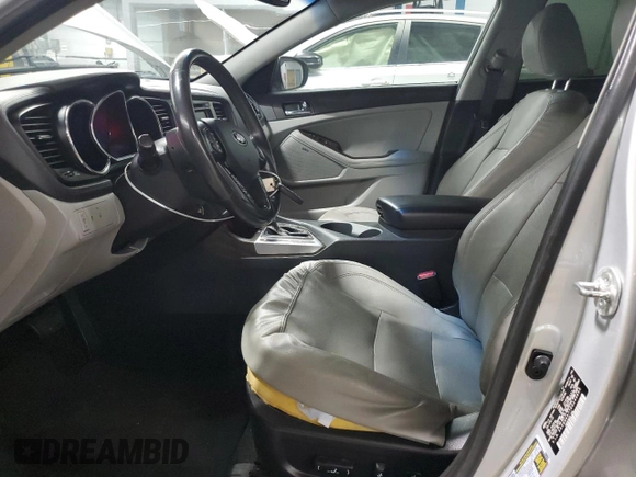 2013 Kia Optima EX with VIN 5XXGN4A77DG240895, listed as a Copart auction lot 54431955 with 28,060 mi miles and Clean title. Bid and sale history available at DreamBid. Image 7.
