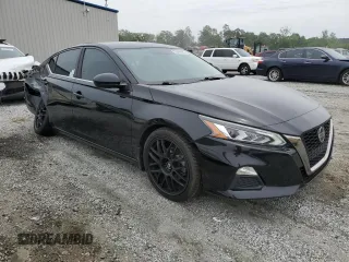 2019 Nissan Altima SR z VIN 1N4BL4CV1KC185309, wystawiony jako Copart lot #56469645 z przebiegiem 83 913 mil mil oraz Szkoda całkowita • Salvage title. Historia ofert i sprzedaży dostępna na DreamBid. Obrazek 4.