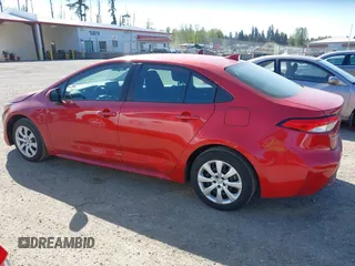 2021 Toyota Corolla LE with VIN 5YFEPMAE2MP180273, listed as a IAAI auction lot 42100956 with 32,168 mi miles. Bid and sale history available at carsss.com. Image 14.