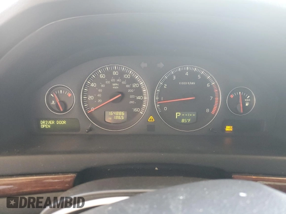 2005 Volvo S80 z VIN YV1TS592351400431, wystawiony jako Copart lot #60192985 z przebiegiem 164 886 mil mil oraz Czysty tytuł • Clean title. Historia ofert i sprzedaży dostępna na DreamBid. Obrazek 9.