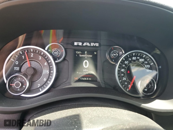 2024 Ram 2500 Tradesman with VIN 3C6UR4HJ0RG353172, listed as a Copart auction lot 62077625 with 17,658 mi miles and Salvage title. Bid and sale history available at DreamBid. Image 9.