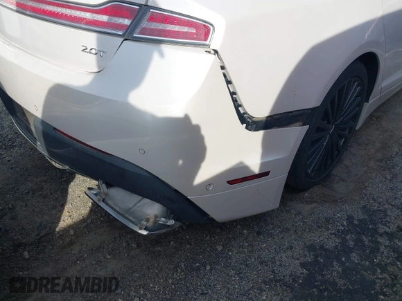 2018 Lincoln MKZ Reserve with VIN 3LN6L5E9XJR618235, listed as a IAAI auction lot 42083501 with 66,636 mi miles and . Bid and sale history available at DreamBid. Image 17.