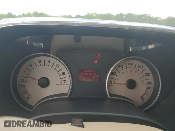 2006 Ford Explorer Eddie Bauer with VIN 1FMEU74856UB28587, listed as a Copart auction lot 62789585 with 117,392 mi miles and Salvage title. Bid and sale history available at DreamBid. Image 9.