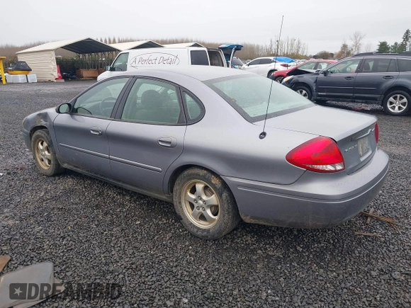 2006 Ford Taurus SE with VIN 1FAFP53U26A233114, listed as a IAAI auction lot 41850941 with 189,782 mi miles. Bid and sale history available at carsss.com. Image 3.