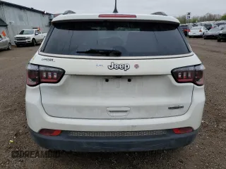 2022 Jeep Compass Latitude z VIN 3C4NJCBB8NT156266, wystawiony jako Copart lot #55321825 z przebiegiem 73 771 mil mil oraz Szkoda całkowita • Salvage title. Historia ofert i sprzedaży dostępna na DreamBid. Obrazek 6.