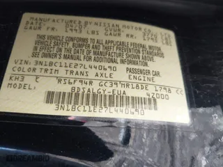 2007 Nissan Versa 1.8 S with VIN 3N1BC11E27L440690, listed as a IAAI auction lot 41832369 with 999,999 mi miles. Bid and sale history available at carsss.com. Image 9.