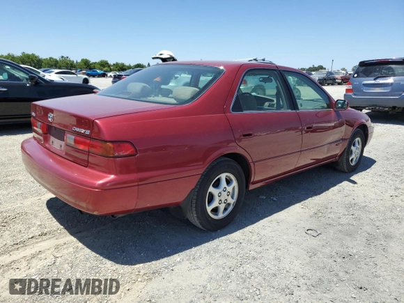 1998 Toyota Camry LE z VIN 4T1BG28K6WU308356, wystawiony jako Copart lot #57686475 z przebiegiem 178 274 mil mil oraz Szkoda całkowita • Salvage title. Historia ofert i sprzedaży dostępna na DreamBid. Obrazek 3.