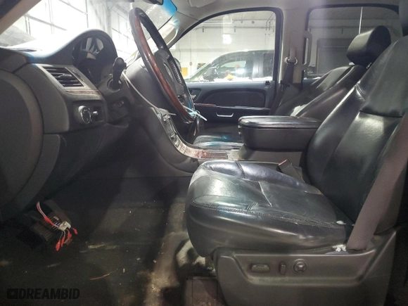 2007 Cadillac Escalade with VIN 1GYFK638X7R293186, listed as a Copart auction lot 42125815 with 172,386 mi miles and Salvage Title. Bid and sale history available at carsss.com. Image 7.