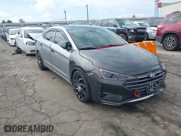 2020 Hyundai Elantra Value Edition z VIN 5NPD84LF5LH601655, wystawiony jako IAAI lot #40469963 z przebiegiem 58 932 mil mil oraz . Historia ofert i sprzedaży dostępna na DreamBid. Obrazek 1.