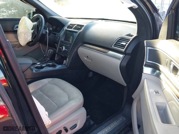2018 Ford Explorer Limited with VIN 1FM5K7F85JGA98906, listed as a IAAI auction lot 41810426 with 162,429 mi miles. Bid and sale history available at carsss.com. Image 5.