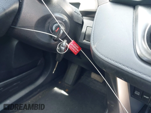 2014 Toyota RAV4 LE с VIN JTMZFREV0EJ021172, выставлен на аукционе IAAI как лот 42123498 с пробегом 63 846 миль миль и . История ставок и продаж доступна на DreamBid. Изображение 11.