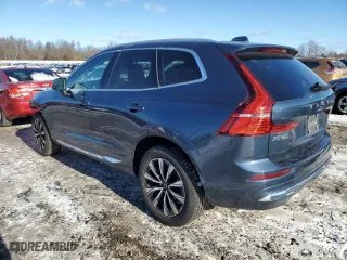 2023 Volvo XC60 Plus Bright Theme with VIN YV4L12RN0P1272294, listed as a Copart auction lot 87417394 with 28,751 mi miles and Salvage Title. Bid and sale history available at carsss.com. Image 2.