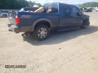 2015 Ford F-250 Lariat with VIN 1FT7W2BT6FED38675, listed as a Copart auction lot 62447735 with 119,441 mi miles and Salvage title. Bid and sale history available at DreamBid. Image 3.