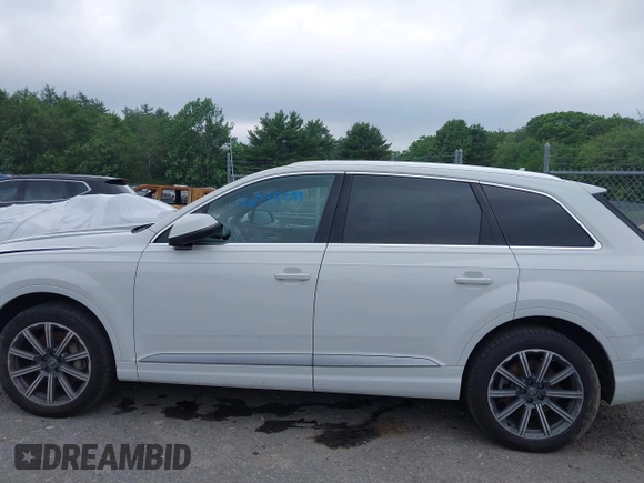 2018 Audi Q7 Premium Plus с VIN WA1LHAF75JD001374, выставлен на аукционе IAAI как лот 40735099 с пробегом 74 478 миль миль и . История ставок и продаж доступна на DreamBid. Изображение 14.