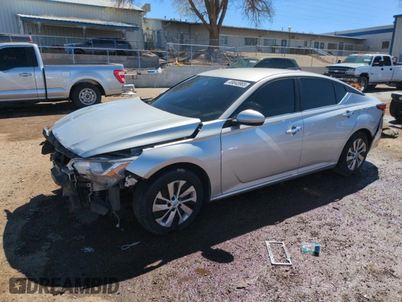 2020 Nissan Altima S z VIN 1N4BL4BV6LC208604, wystawiony jako Copart lot #49843965 z przebiegiem 89 384 mil mil oraz Szkoda całkowita • Salvage title. Historia ofert i sprzedaży dostępna na DreamBid. Obrazek 1.
