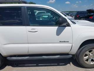 2006 Toyota 4Runner SR5 with VIN JTEZU14R760066270, listed as a IAAI auction lot 42101578 with 274,513 mi miles and . Bid and sale history available at DreamBid. Image 13.