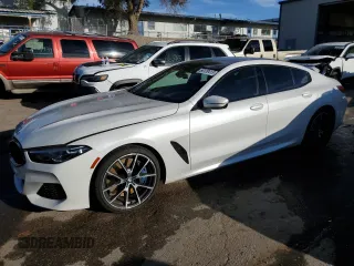 2021 BMW 8 Series M850i with VIN WBAGV8C07MCF61729, listed as a Copart auction lot 68120413 with 31,853 mi miles. Bid and sale history available at carsss.com. Image 1.