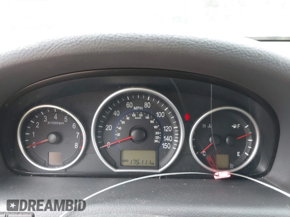 2007 Hyundai Veracruz GLS with VIN KM8NU73CX7U007710, listed as a IAAI auction lot 42136963 with 175,111 mi miles and . Bid and sale history available at DreamBid. Image 7.