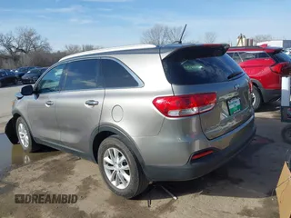 2017 Kia Sorento LX with VIN 5XYPG4A33HG268167, listed as a IAAI auction lot 41792320 with 74,528 mi miles. Bid and sale history available at carsss.com. Image 3.