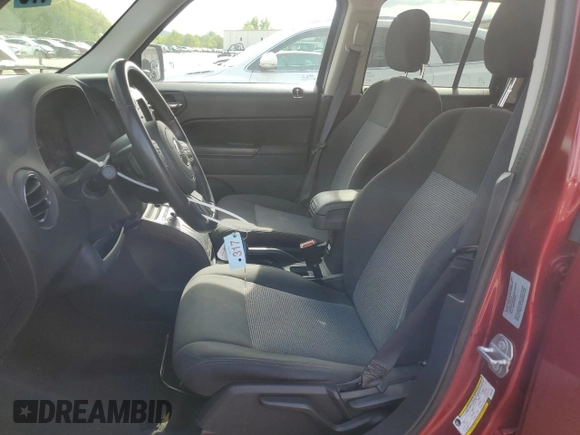 2016 Jeep Patriot Latitude with VIN 1C4NJRFB5GD742252, listed as a Copart auction lot 54364955 with 108,134 mi miles and Salvage title. Bid and sale history available at DreamBid. Image 7.