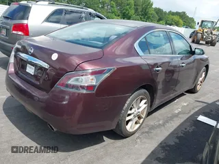 2014 Nissan Maxima SV с VIN 1N4AA5AP6EC463878, выставлен на аукционе IAAI как лот 42546957 с пробегом 171 308 миль миль и . История ставок и продаж доступна на DreamBid. Изображение 4.