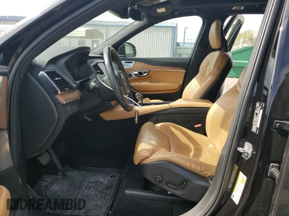 2016 Volvo XC90 with VIN YV4A22PN1G1003129, listed as a Copart auction lot 54582595 with Not Provided miles and Salvage Title. Bid and sale history available at DreamBid. Image 7.