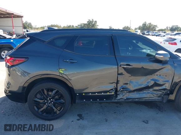 2020 Chevrolet Blazer RS z VIN 3GNKBKRS5LS654306, wystawiony jako IAAI lot #40781301 z przebiegiem 116 596 mil mil oraz . Historia ofert i sprzedaży dostępna na DreamBid. Obrazek 17.