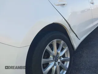 2014 Mazda 6 i Sport with VIN JM1GJ1U58E1105376, listed as a IAAI auction lot 42024402 with 124,233 mi miles. Bid and sale history available at carsss.com. Image 20.