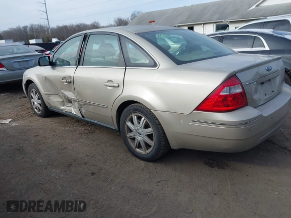 2006 Ford Five Hundred Limited with VIN 1FAHP28136G129914, listed as a IAAI auction lot 41377677 with 201,683 mi miles. Bid and sale history available at carsss.com. Image 3.