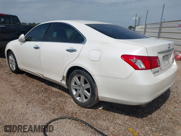 2007 Lexus ES 350 with VIN JTHBJ46G772025458, listed as a IAAI auction lot 42094762 with 223,807 mi miles. Bid and sale history available at carsss.com. Image 3.