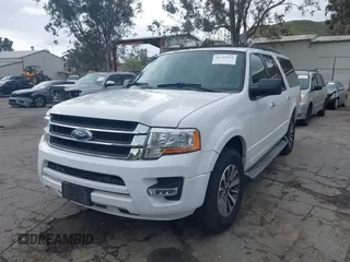 2016 Ford Expedition EL XLT with VIN 1FMJK1HT1GEF29369, listed as a IAAI auction lot 41743544 with 121,098 mi miles. Bid and sale history available at carsss.com. Image 2.