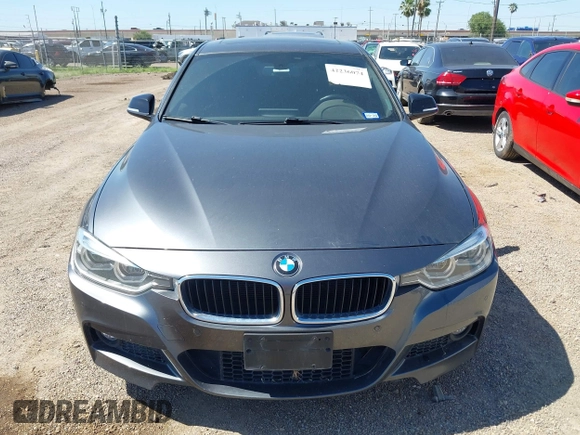 2018 BMW 3 Series с VIN WBA8F1C54JAE92929, выставлен на аукционе IAAI как лот 42236074 с пробегом 87 285 миль миль и . История ставок и продаж доступна на DreamBid. Изображение 6.